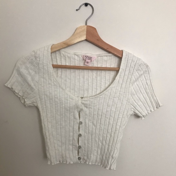White Ruffle-Lined Crop Top - Picture 1 of 3